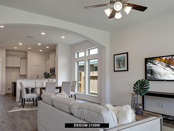 3rd image of 11713 Emerald Springs Ln
