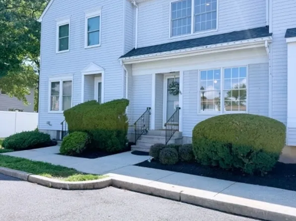 86 Wilton Ave, Middlesex Boro, NJ 08846