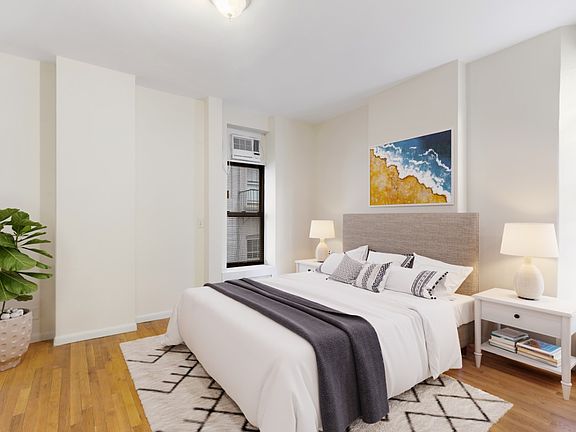4th image of 70 W 11th St APT 2W