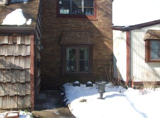 52 Cheshire Sq #A, Little Silver, NJ