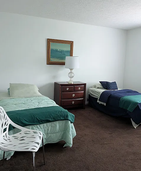 1165 Glade Dr — Photo 10