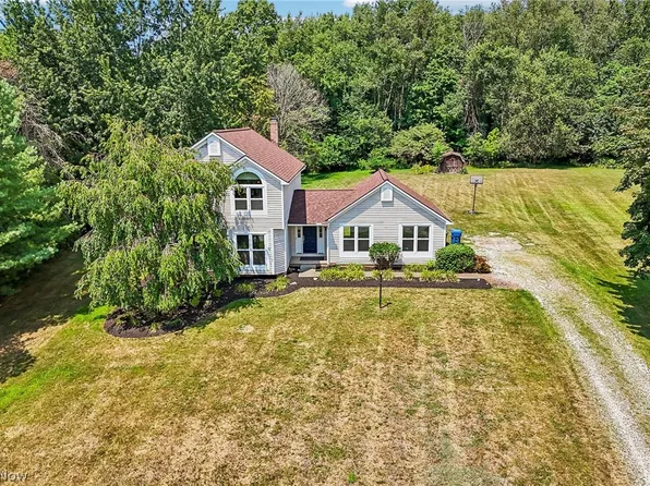 941 Karla Dr, Clinton, OH 44216
