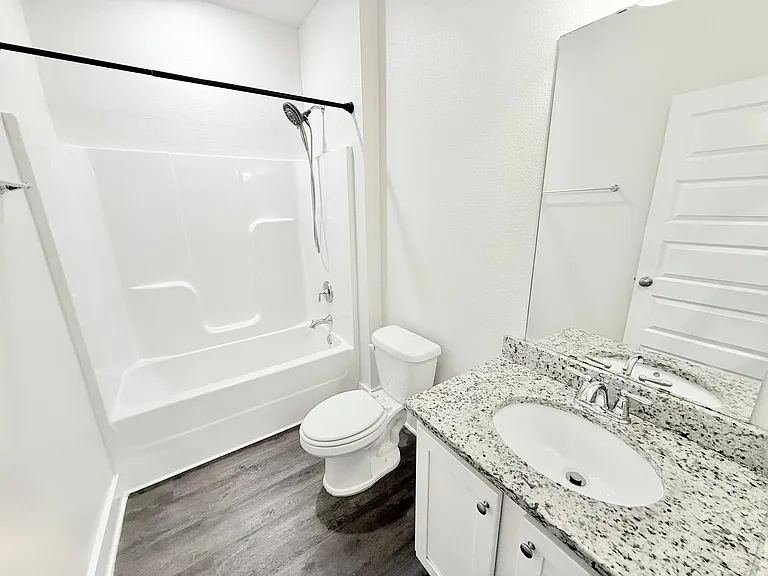 5768 Conley Ct — Photo 9