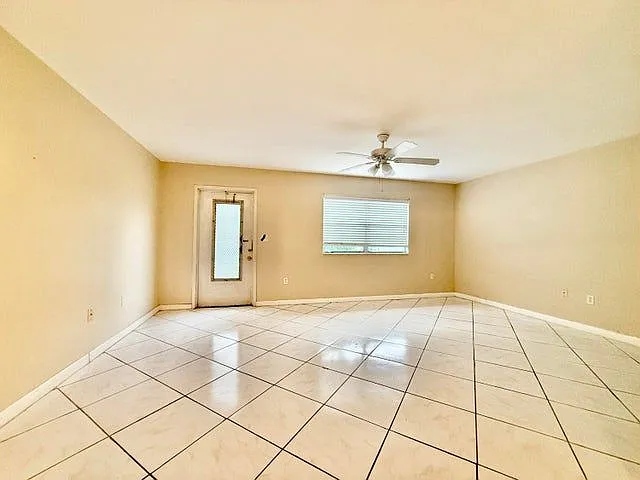 139 Tuscany Ln #B — Photo 1