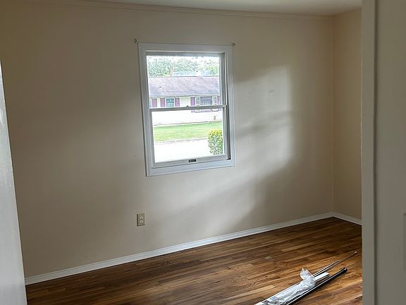 5th image of 21769 Princeton Dr