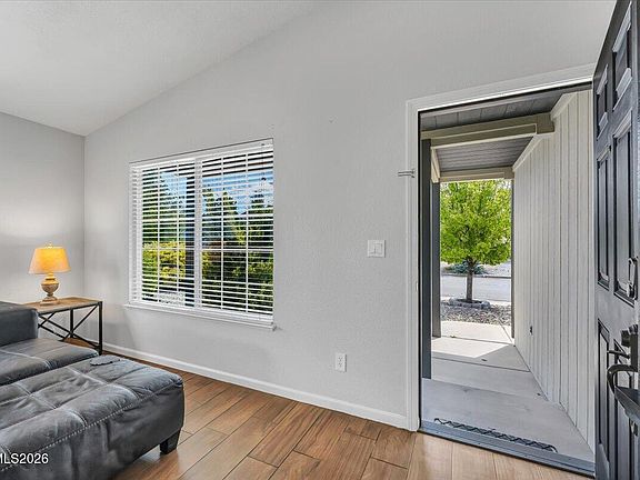 5th image of 17725 Gingko Ct