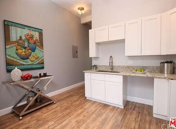 3rd image of 318 Parkman Ave #A