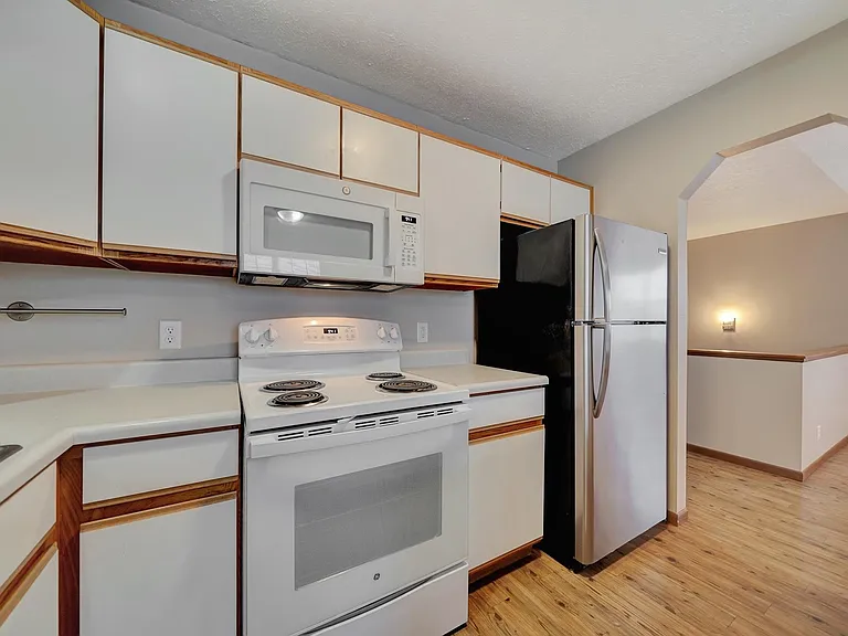 8823 Lincoln St #1 — Photo 11
