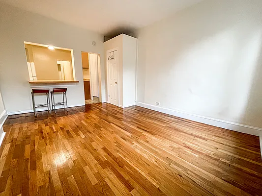 Rented by Highline Residential | media 16