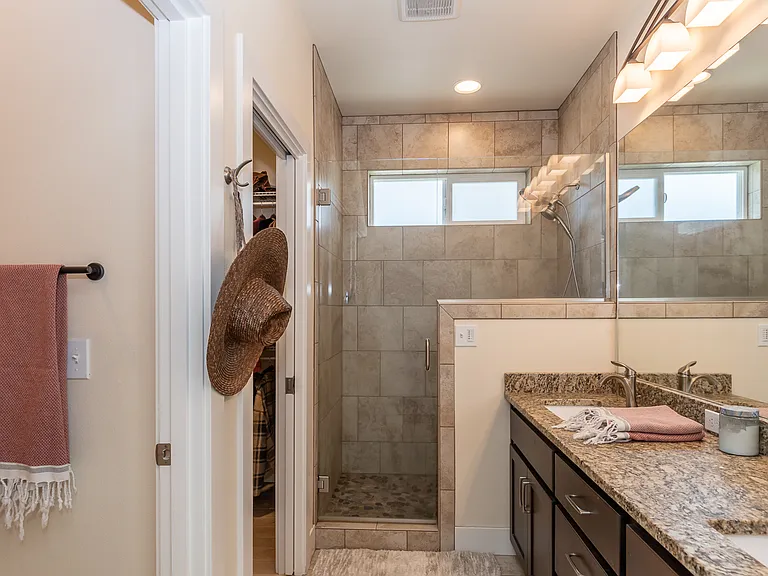 355 Ridgecrest Dr — Photo 15