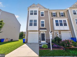 1112 Frontline Dr, Frederick, MD 21703