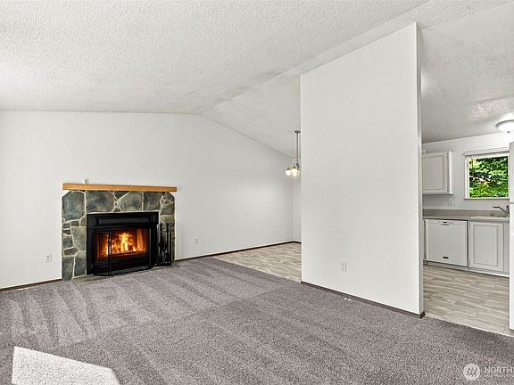4th image of 15328 SE 179th Street
