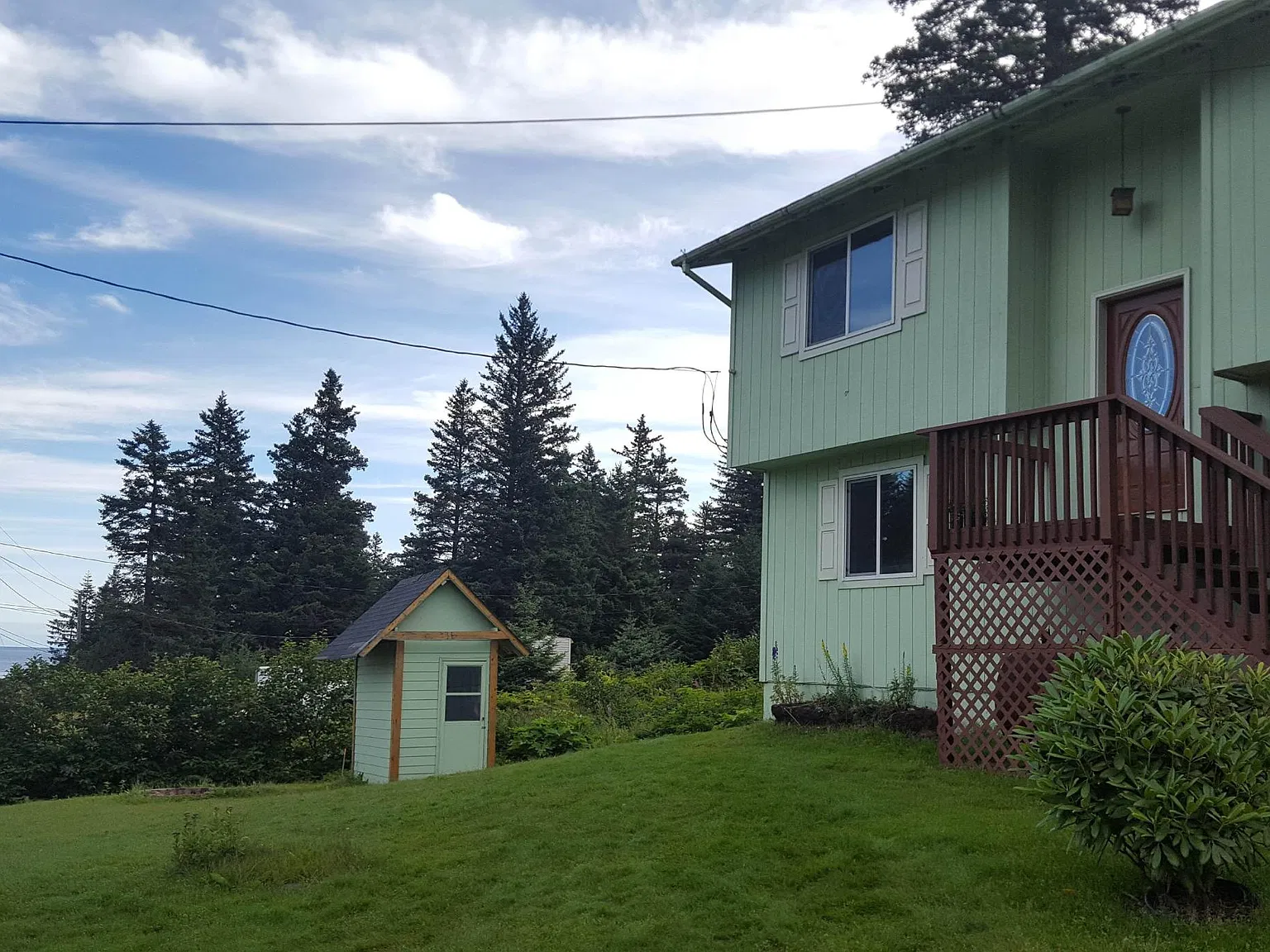 4 bed, 2300 sqft, $3,000 — Photo 1