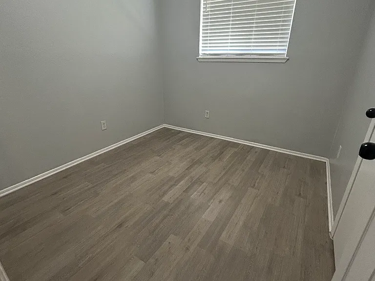 11601 Post Oak Cir #1 — Photo 7