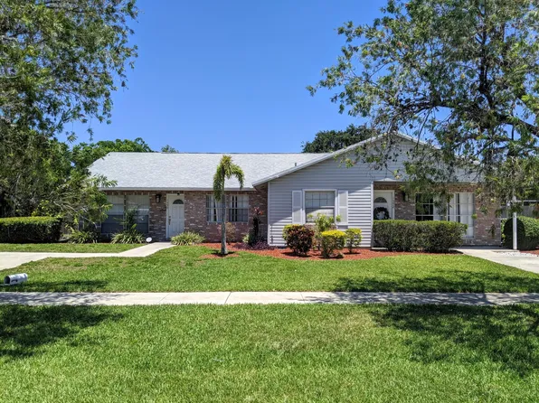1350 Riverside Circle Units A And B, Wellington, FL 33414