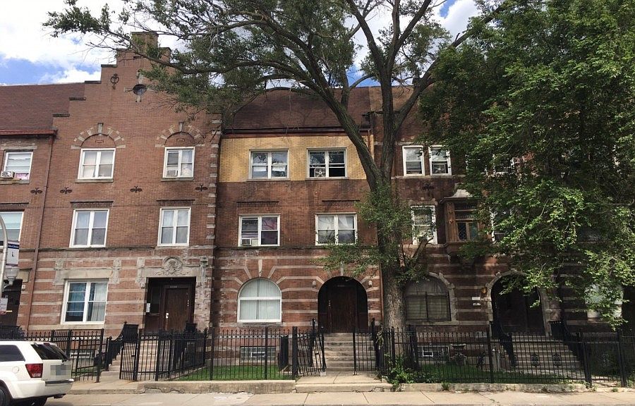 1st image of 3805 S Giles Ave