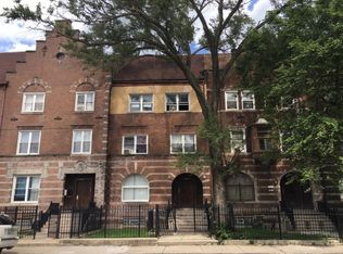 3805 S Giles Ave, Chicago, IL 60653