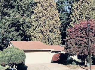 9765 SW Cook Ct, Tigard, OR 97224