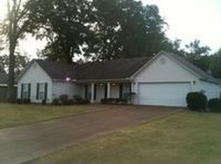 128 Forrest Pointe Dr, Jackson, TN 38305