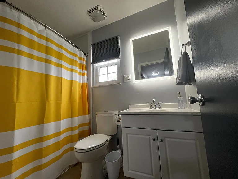 142 Lively St #5 — Photo 3