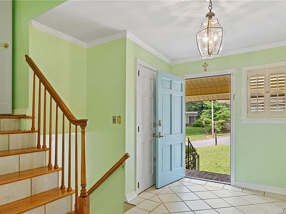 5th image of 2713 Claymont Cir