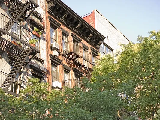 Rented by FirstService Realty (legacy) | media 30