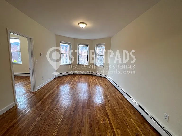 64 Brighton Ave #407 — Photo 4