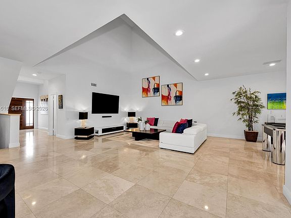 4th image of 2000 S Bayshore Dr APT 65