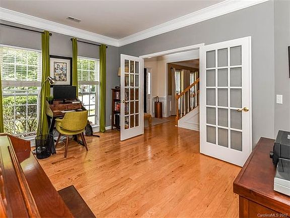 4th image of 4003 Raven Rock Ct