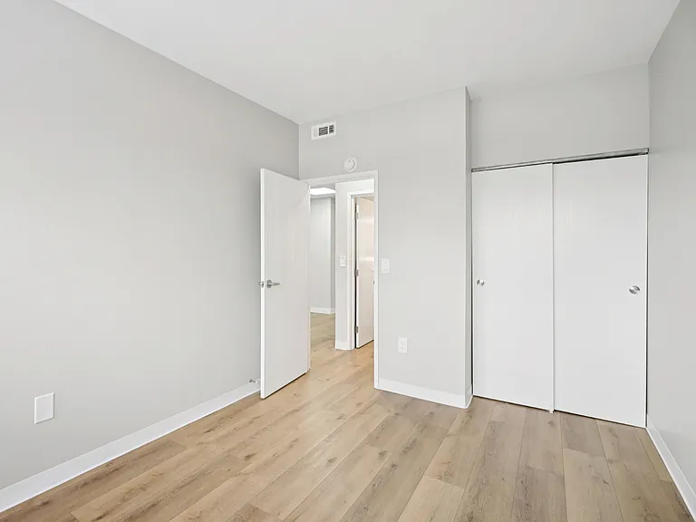 Spacious Living at Heritage Lofts, Piqua — Photo 44