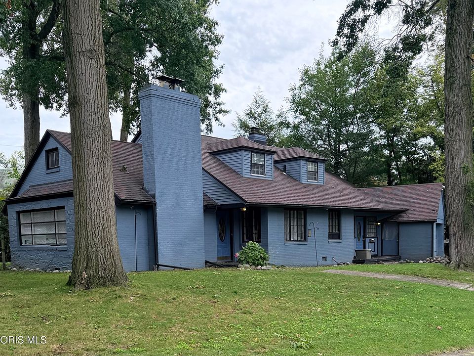 1st image of 1830 Richmond Rd