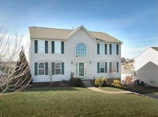 2142 Belgian Dr, North Huntingdon, PA 15642
