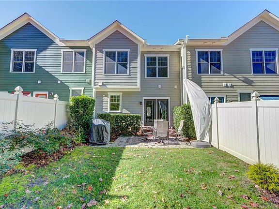 4th image of 9507 Creek Summit Cir #9507