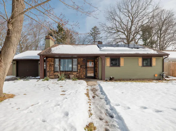 4011 Standish St, Kalamazoo, MI 49008