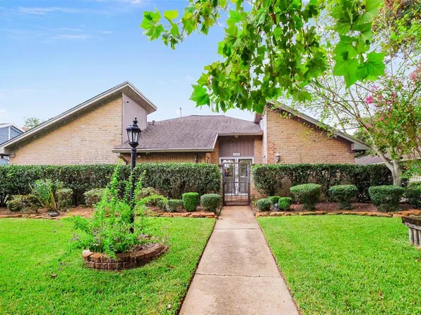 9103 Tavistock Drive, Houston, TX 77031