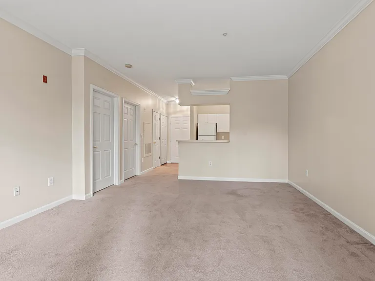 4551 Strutfield Ln #4125 — Photo 6