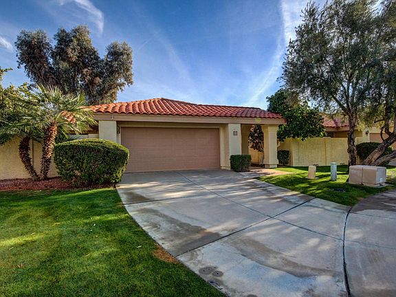 2nd image of 10018 E Sunnyslope Ln