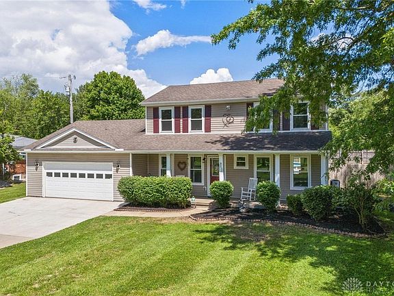 2nd image of 8152 Whalen Ln