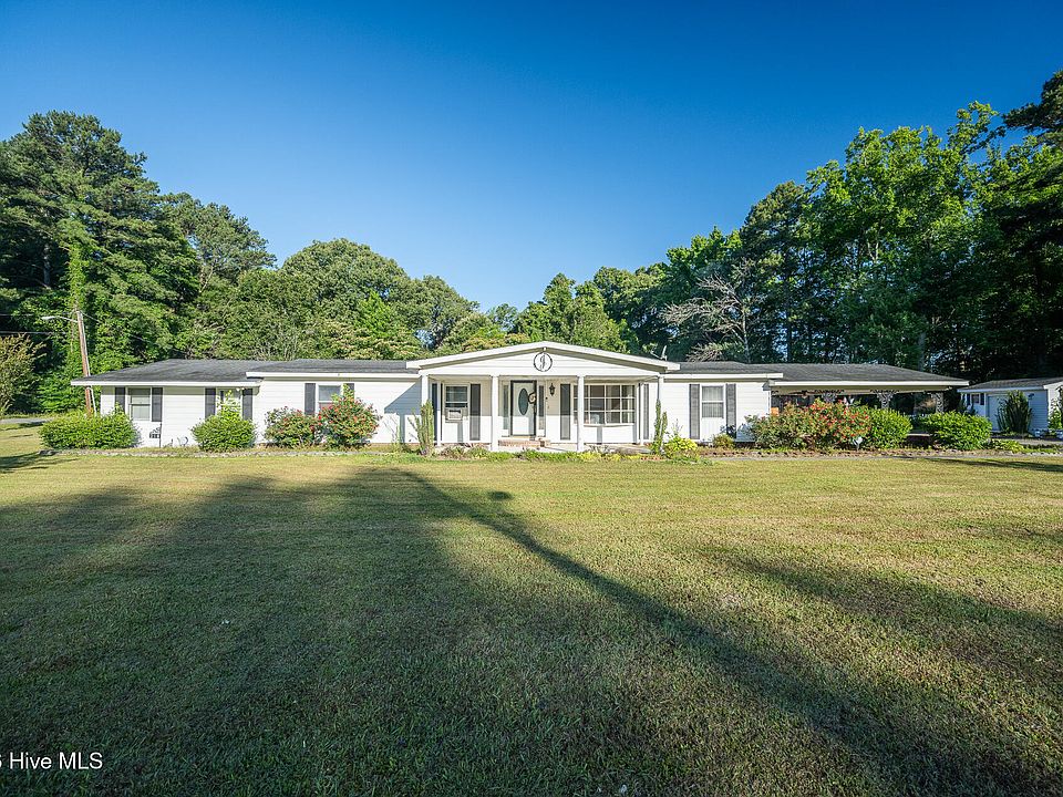 1st image of 210 Hines Avenue