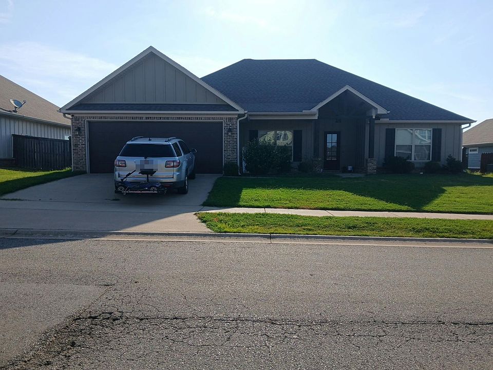 1st image of 6024 Meridian Dr