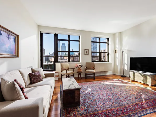 80 Metropolitan Avenue image 1 of 16