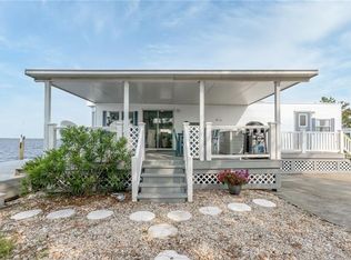 3665 Sandpiper Rd #123, Virginia Beach, VA 23456
