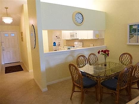 5th image of 12235 SW Kingsway Cir