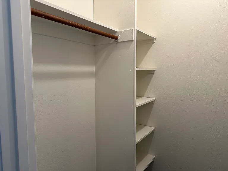 410 Boardwalk Ave #3 — Photo 12