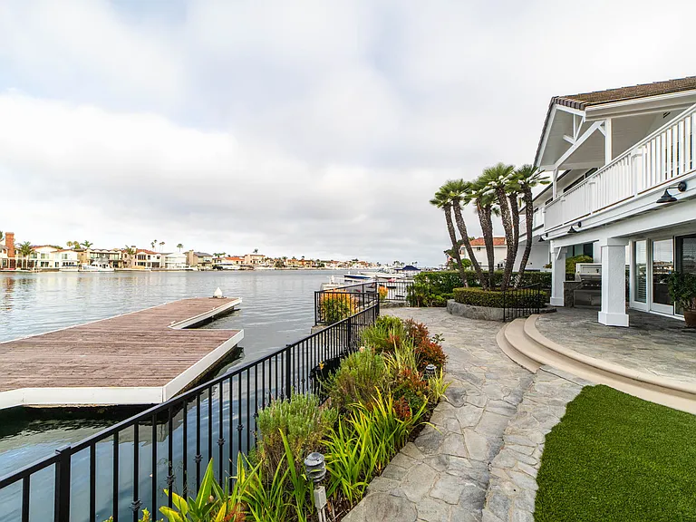 16832 Coral Cay Ln — Photo 48