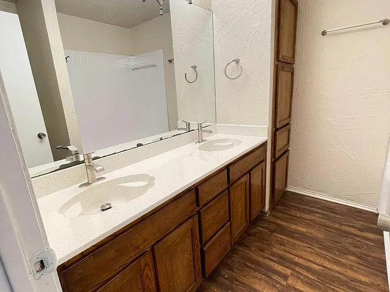 428 Arnold Ave — Photo 14