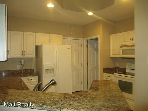 2nd image of 9807 Solera Cv Pt APT 104