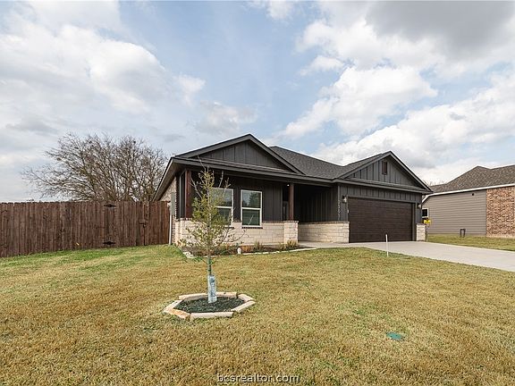 2nd image of 2303 White Wing Dr