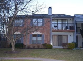 131 Irving Pl, Basking Ridge, NJ 07920