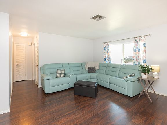 5th image of 23039 Foote Ave